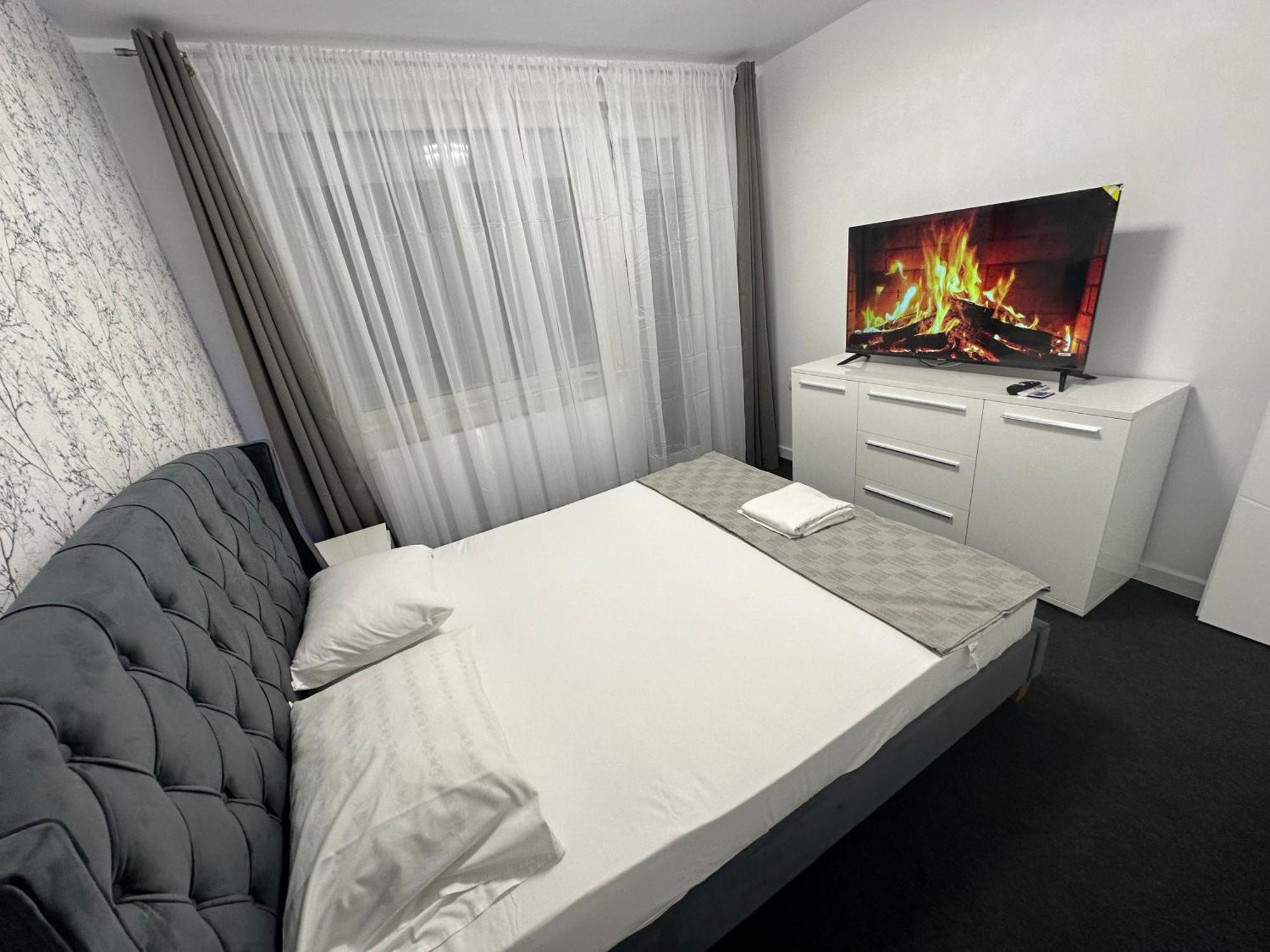 Apartament Ultra Central 3 Apartment Hunedoara Bagian luar foto